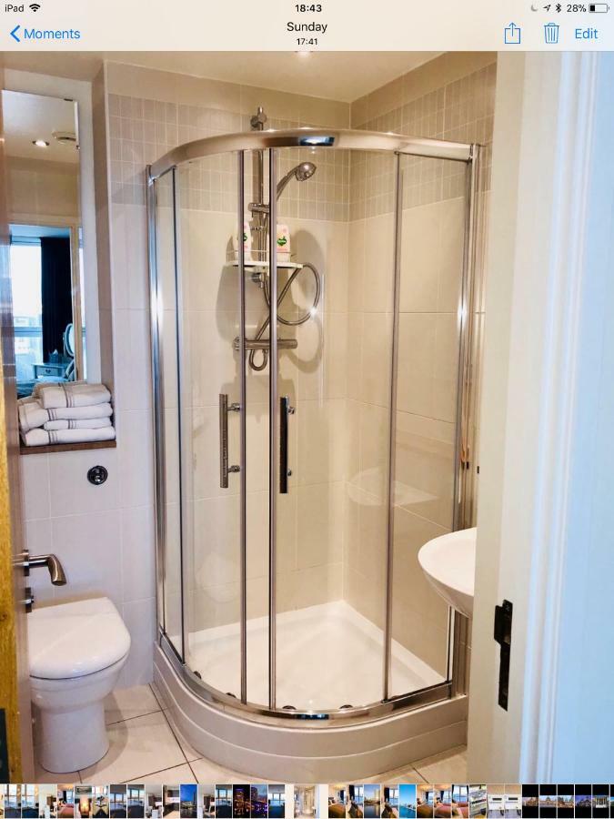 Luxury 2 Bedroom Apartment In Prime City Location ベルファスト エクステリア 写真
