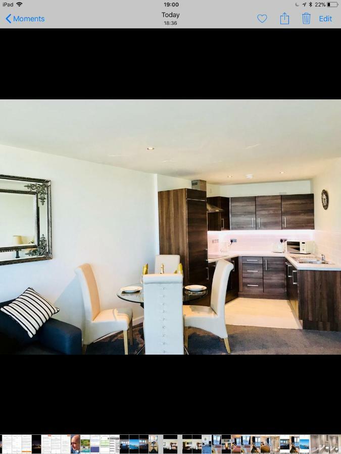 Luxury 2 Bedroom Apartment In Prime City Location ベルファスト エクステリア 写真