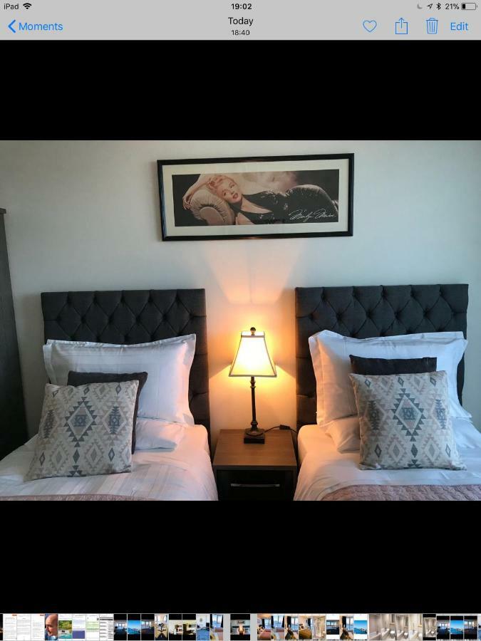 Luxury 2 Bedroom Apartment In Prime City Location ベルファスト エクステリア 写真
